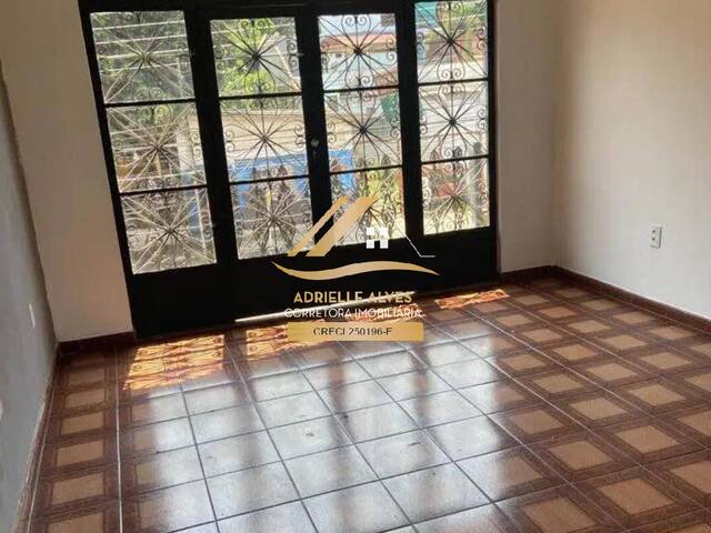 Casa para Venda em Mairiporã - 2