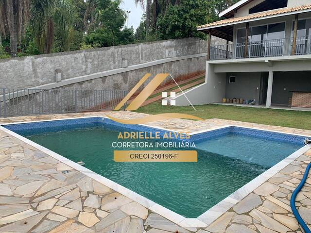 Casa para Venda em Atibaia - 4