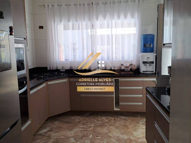 #194 - Casa para Venda em Atibaia - SP