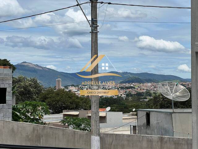 Casa para Venda em Atibaia - 3