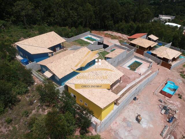 Casa para Venda em Mairiporã - 2