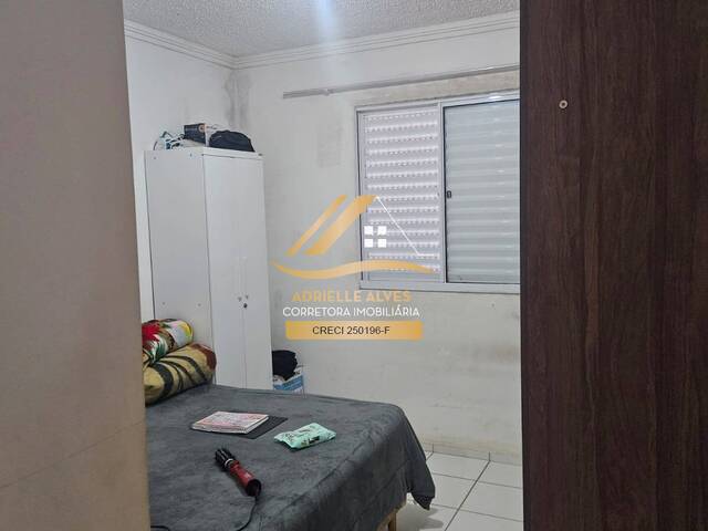 #593 - Apartamento para Venda em Mairiporã - SP
