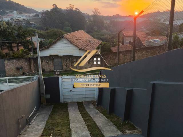 #661 - Casa para Venda em Mairiporã - SP